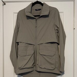 The North Face Women's grey/Tan Military Jacket